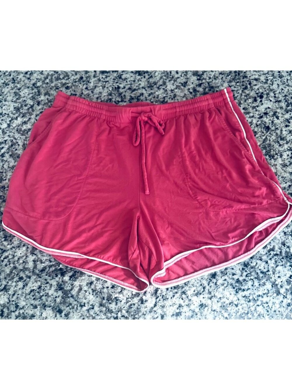 NWOT Soma Cool Nights Womens Red Sleep Shorts Size S With White Piping Elastic